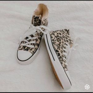 Like new leopard high tops!